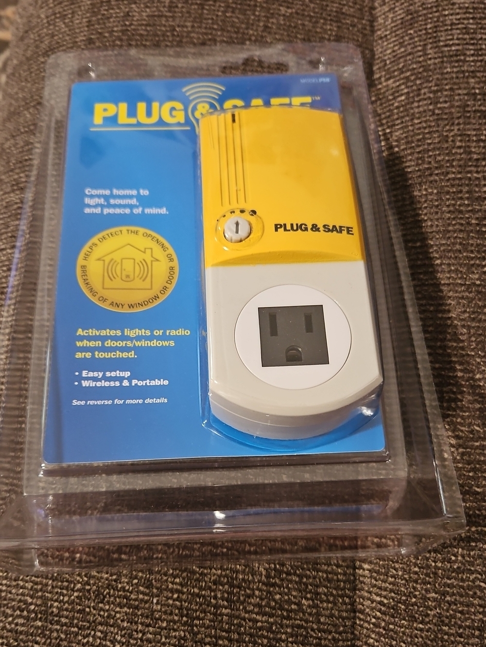 NIP Plug & Safe Wireless Door/Window Sensor Outlet